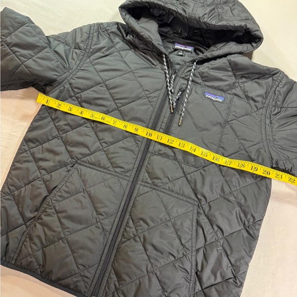 Womens Patagonia diamond quilted bomber Hoodie black M - Picture 3 of 7